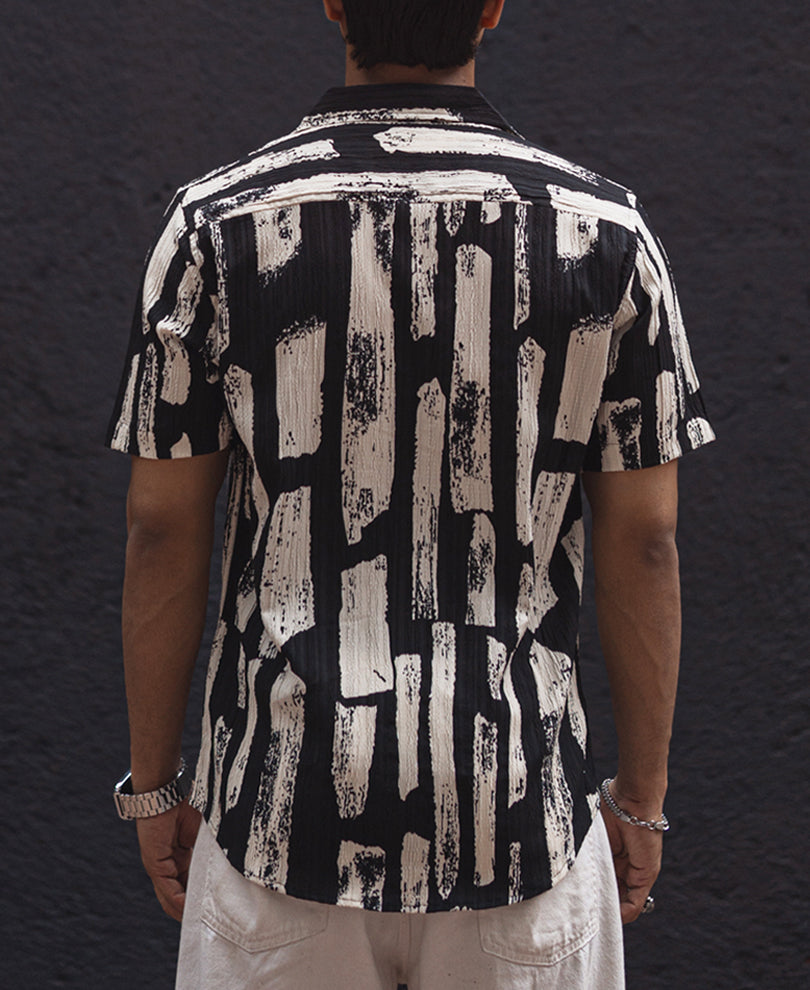 Black and Off White Printed Regular Half Sleeves Shirt