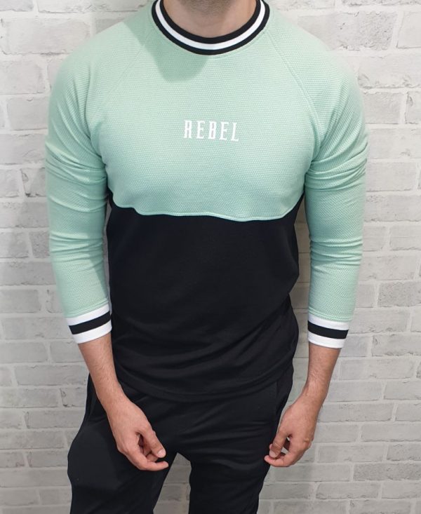 Black Knitted Full Sleeves T Shirt