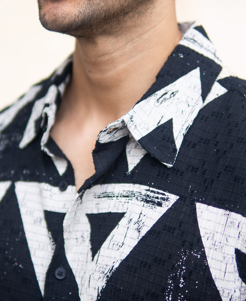 Black Geometric Structured Print Shirt