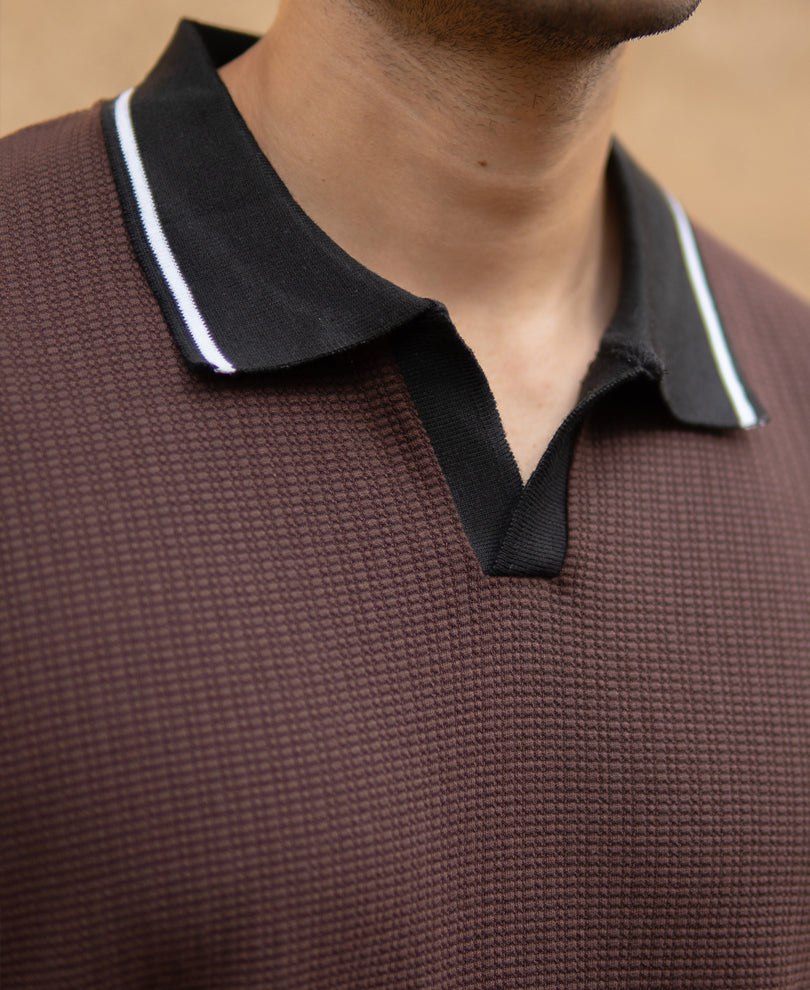 Dark Brown Contrast Collar T-Shirt
