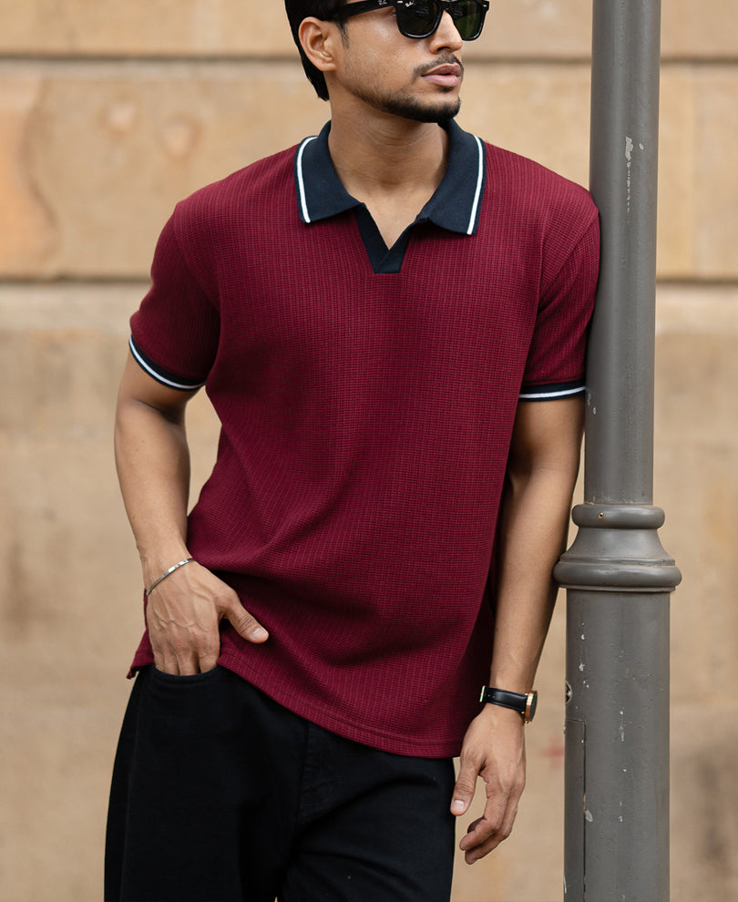 Wine Contrast Collar T-Shirt