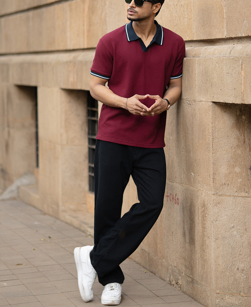 Wine Contrast Collar T-Shirt