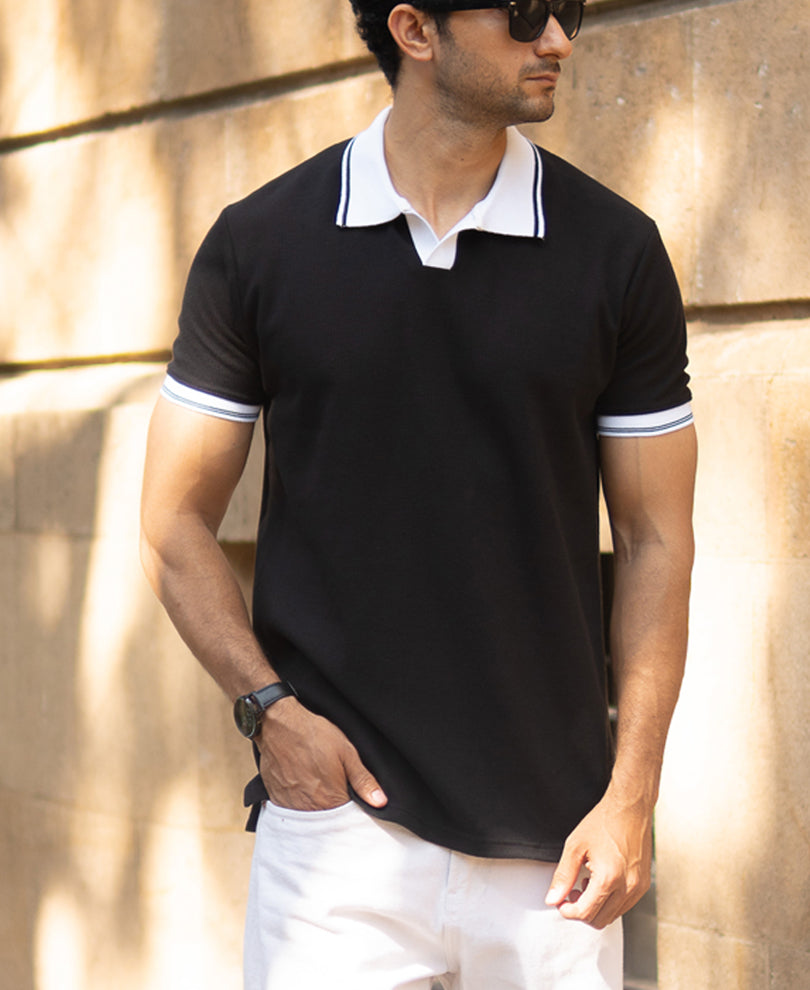 Black Contrast Collar T-Shirt