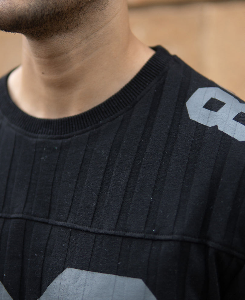 Black Printed Structure T-Shirt