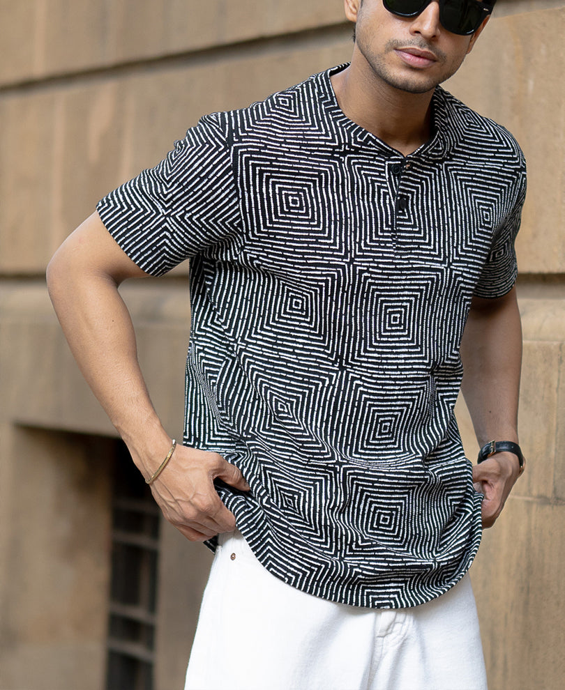 Black Maze Print Henley T-Shirt