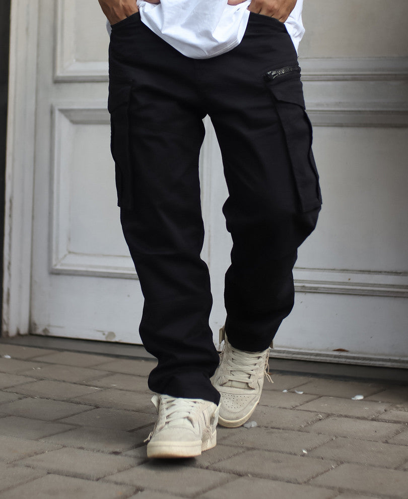 Black Regular Fit Cargo Pant