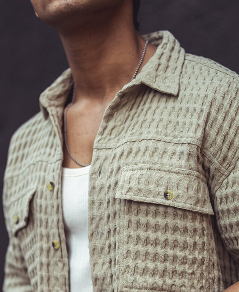 Pista Green Structured Oversized Half Sleeves Shirt