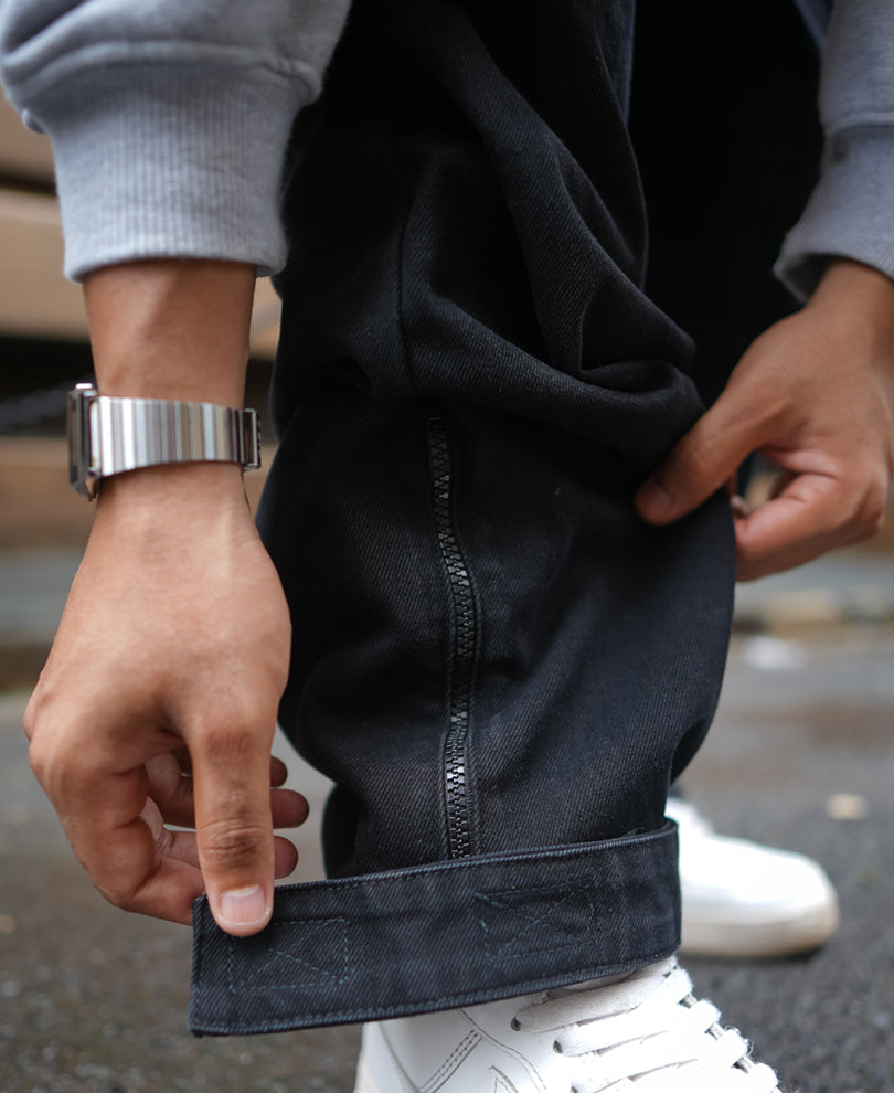 Black Baggy Fit Cargo Denim Jeans