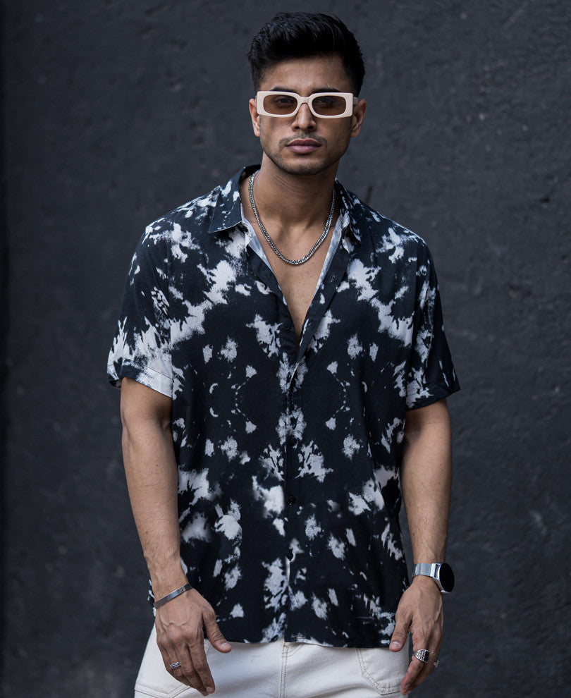 Black And White Tie-Dye Print Half Sleeves Shirt