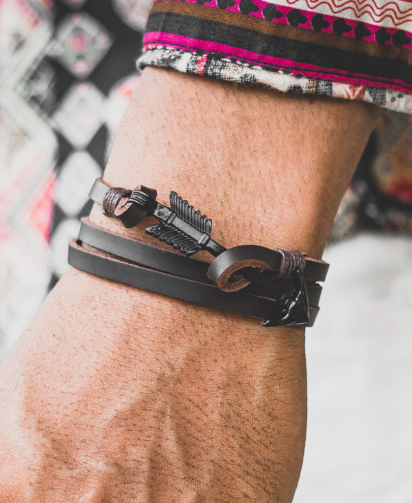 Brown Arrow Lock Leather Bracelet