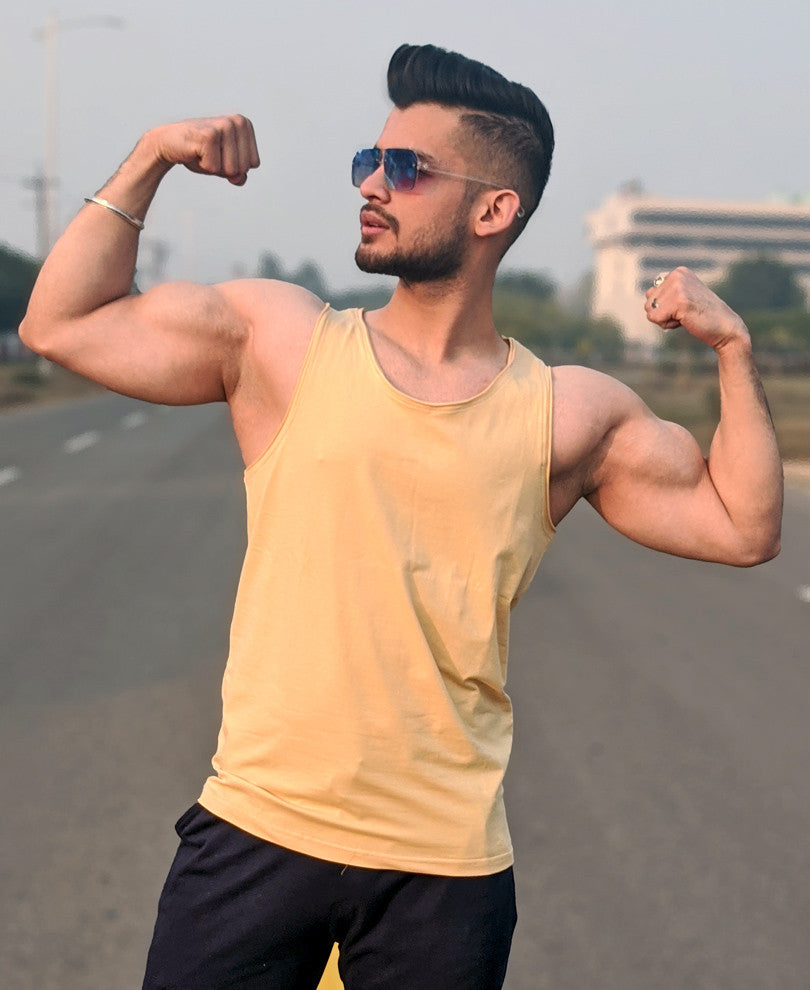 Plain Light Yellow Sando