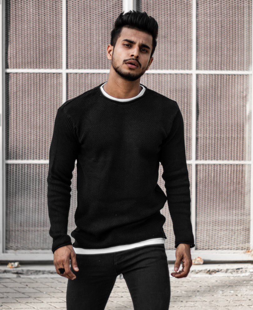 Black Knitted Full Sleeves T Shirt