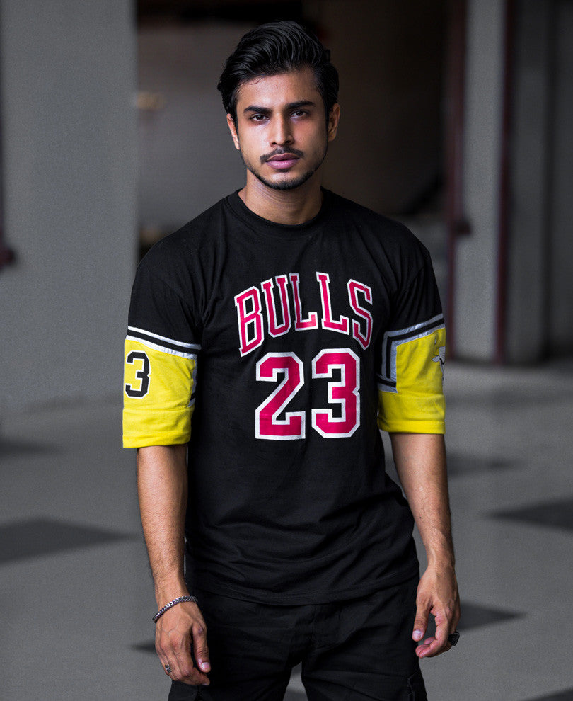 Basic Oversize Drop Shoulder Black Bulls T Shirt