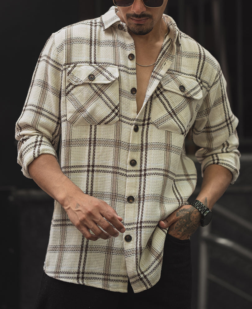 Off White Double Pockets Checks Regular Fit Full Sleeves Shirt