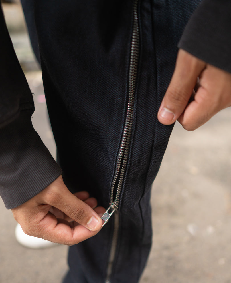 Carbon Black Baggy Fit Denim Jeans with Side Chains