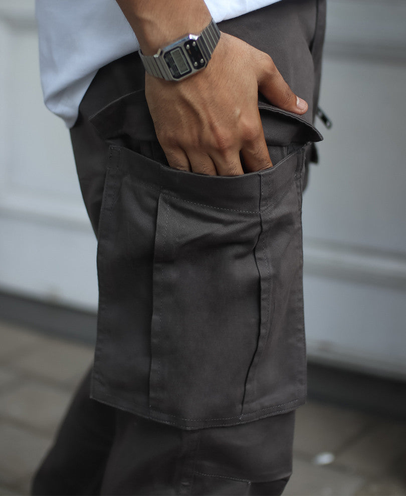 Dark Grey Regular Fit Cargo Pant