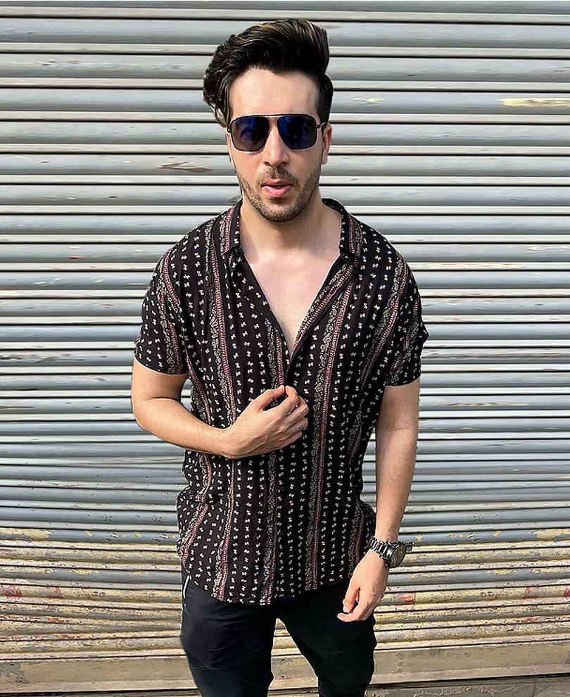 Urban Black Small Paisley Print Half Sleeves Shirt