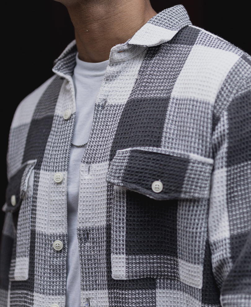 White And Grey Checks Regular Fit Full SleevesÃƒÆ’Ã¢â‚¬Å¡Ãƒâ€šÃ‚Â Shirt