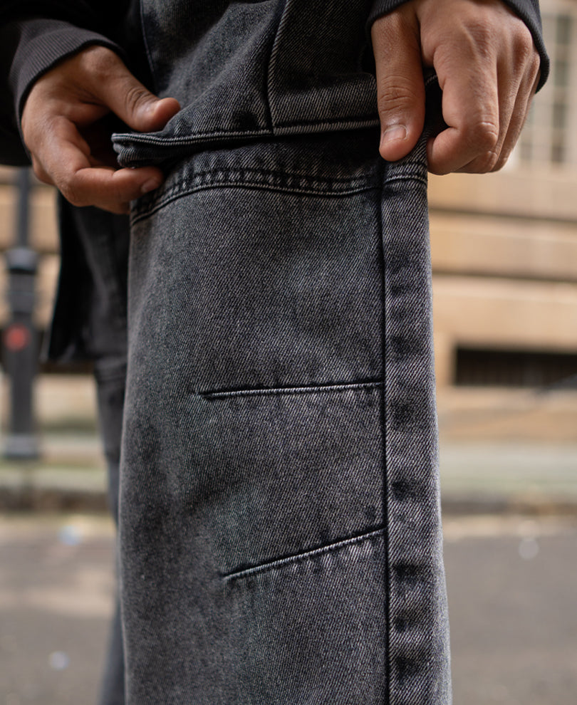 Carbon Black Baggy Fit Cargo Denim with pockets