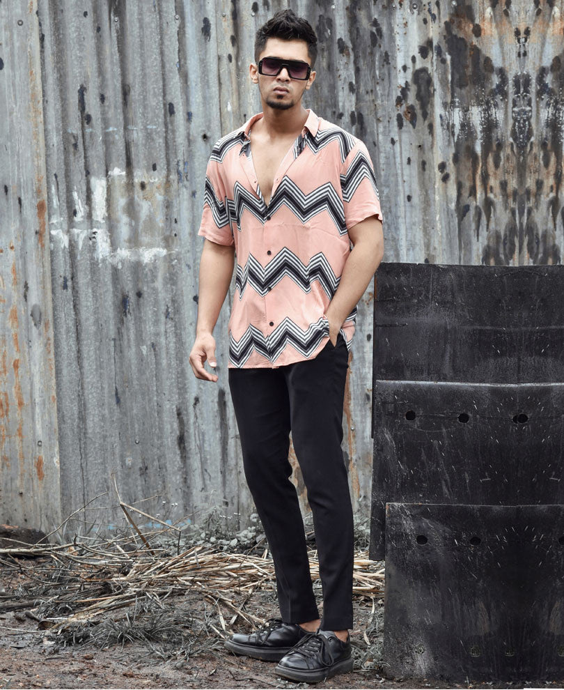 Pink Zig Zag Lines Print Half Sleeves Shirt