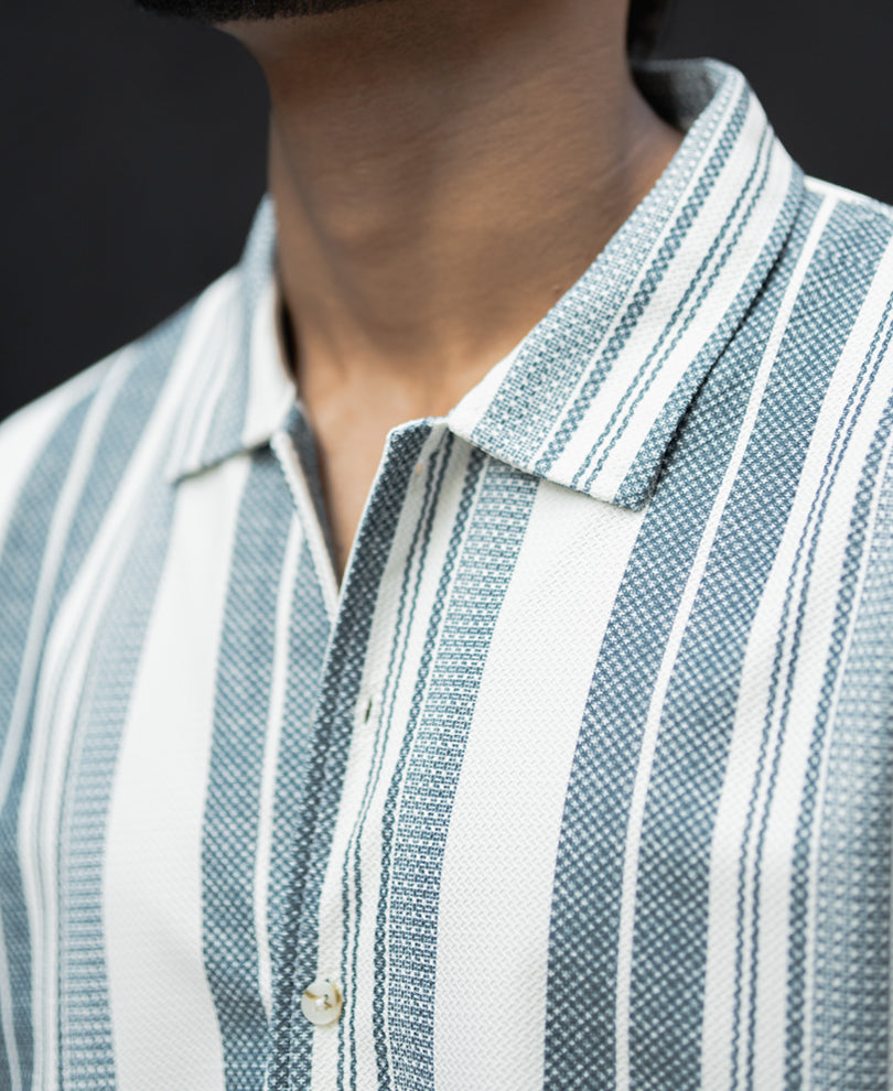 Off White And Blue Striped Regular Fit Full Sleeves Shirt