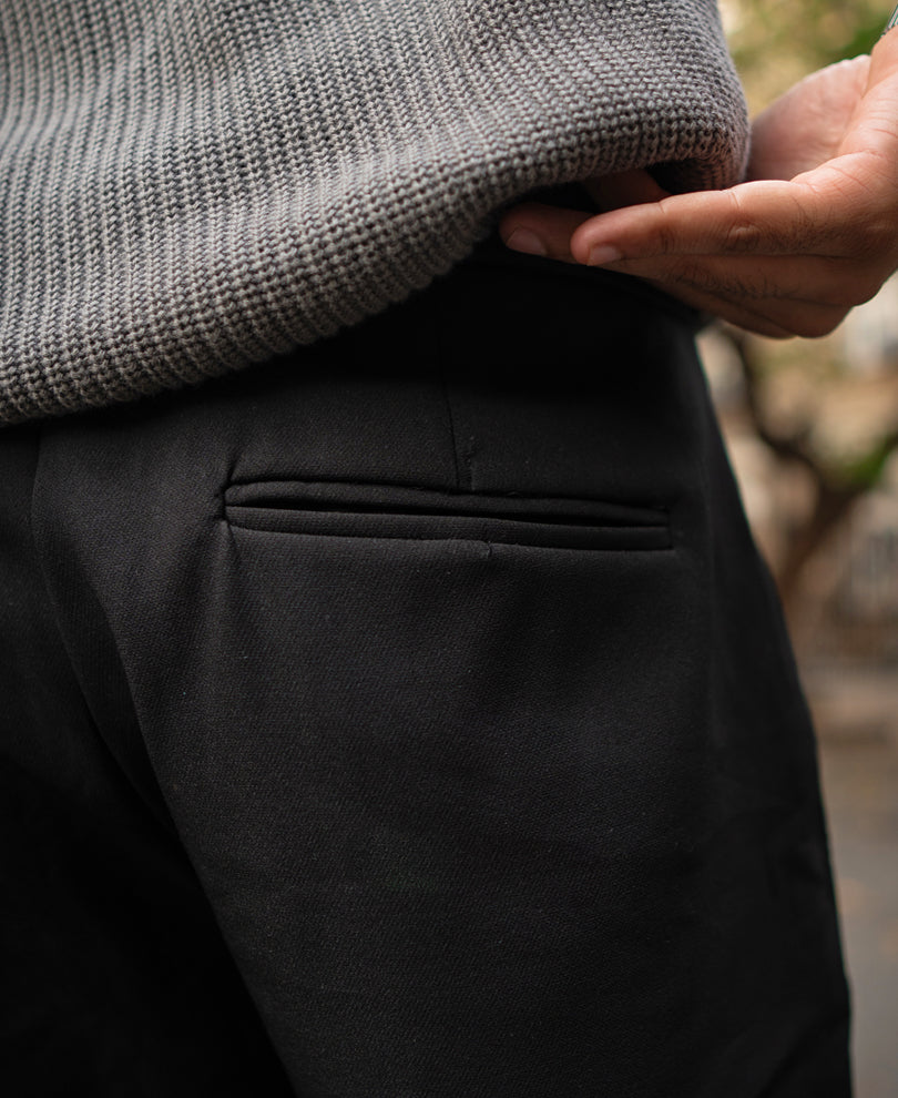 Black Pleated Trousers With Belt