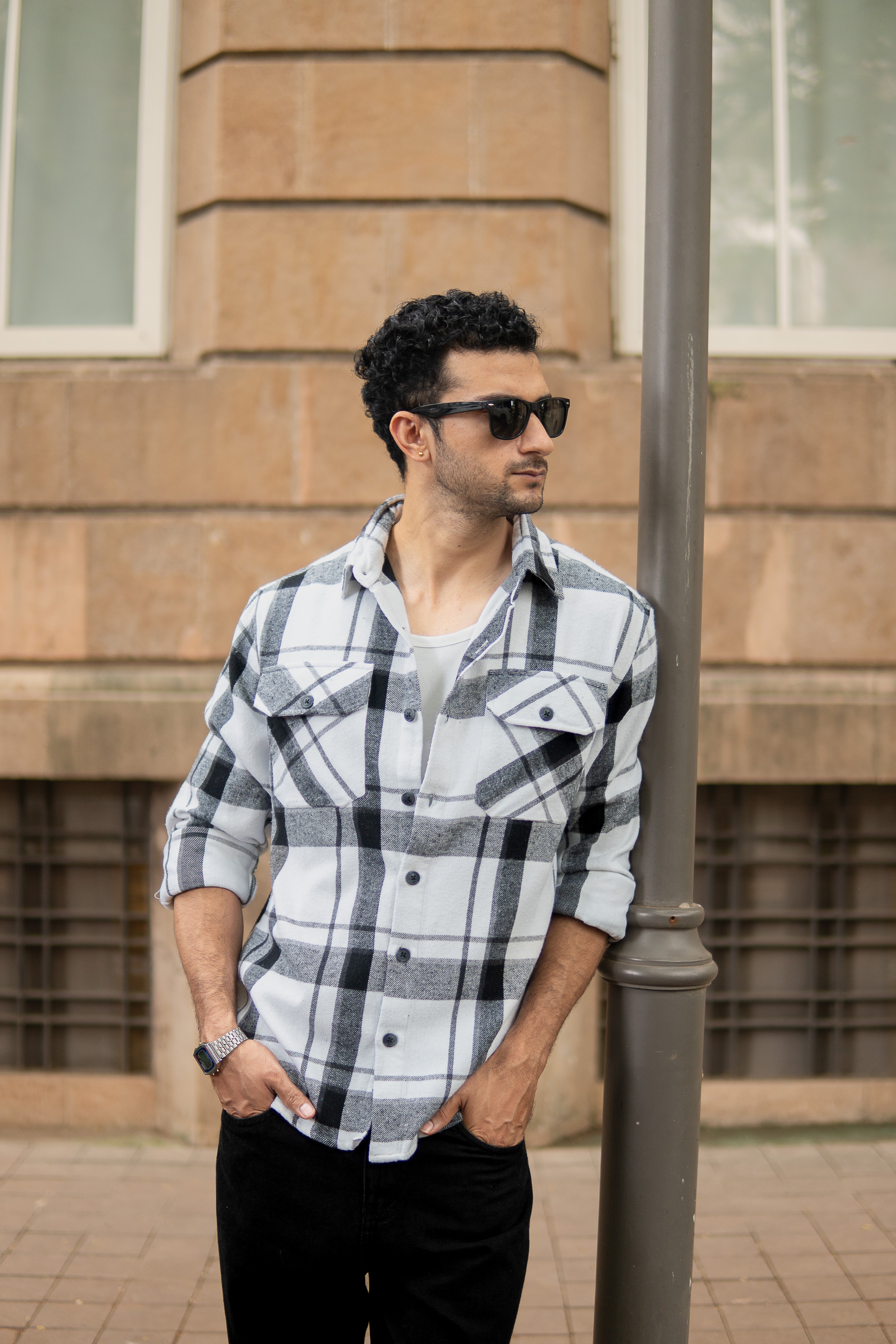 White And Black Checks Shirt With Pockets