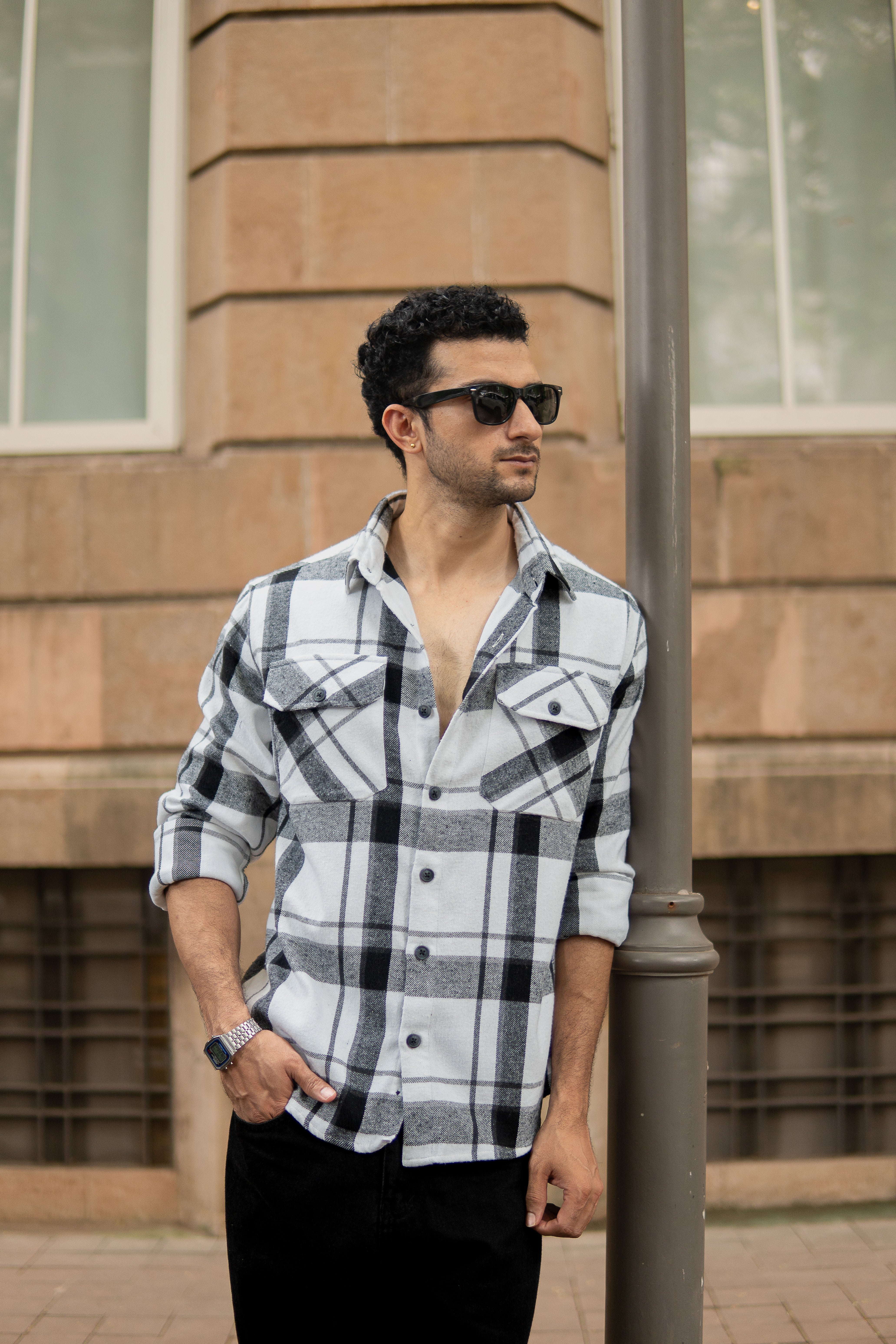White And Black Checks Shirt With Pockets