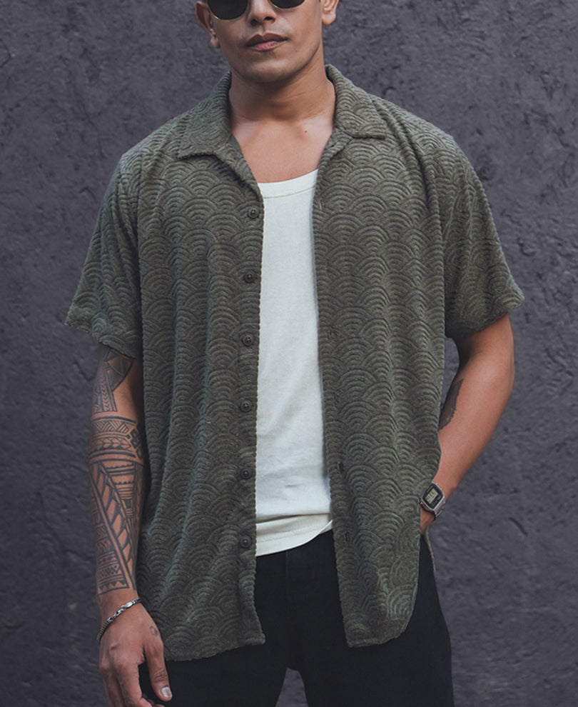 Green Structured Regular Fit Half Sleeves Shirt