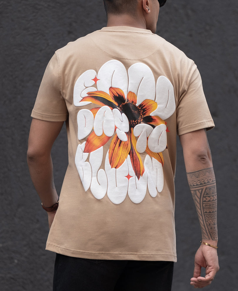 Camel Printed Regular Fit Half Sleeves T-Shirt
