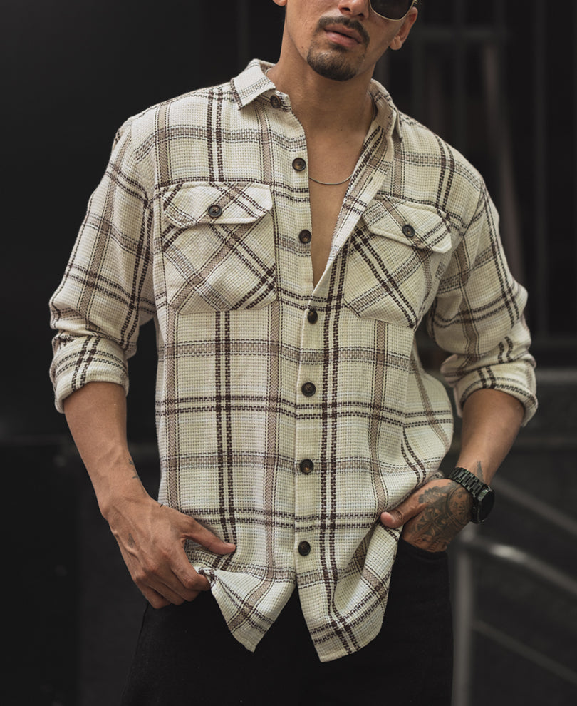 Off White Double Pockets Checks Regular Fit Full Sleeves Shirt