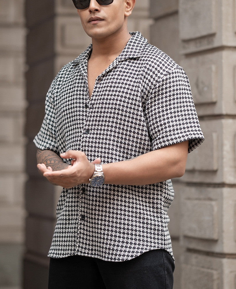 Black And White Structured Regular Fit Half Sleeves Shirt